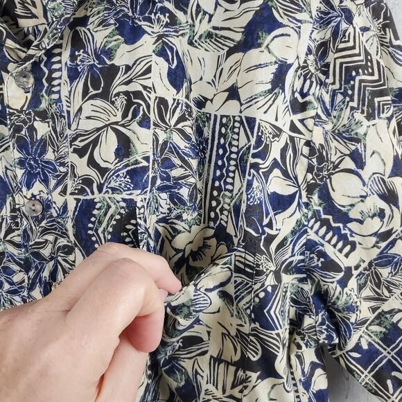 Tori Richard Hawaiian Button-Down Shirt Blue Floral Size Large - Picture 4 of 7
